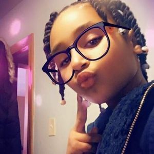 Meet your Posher, Luisa